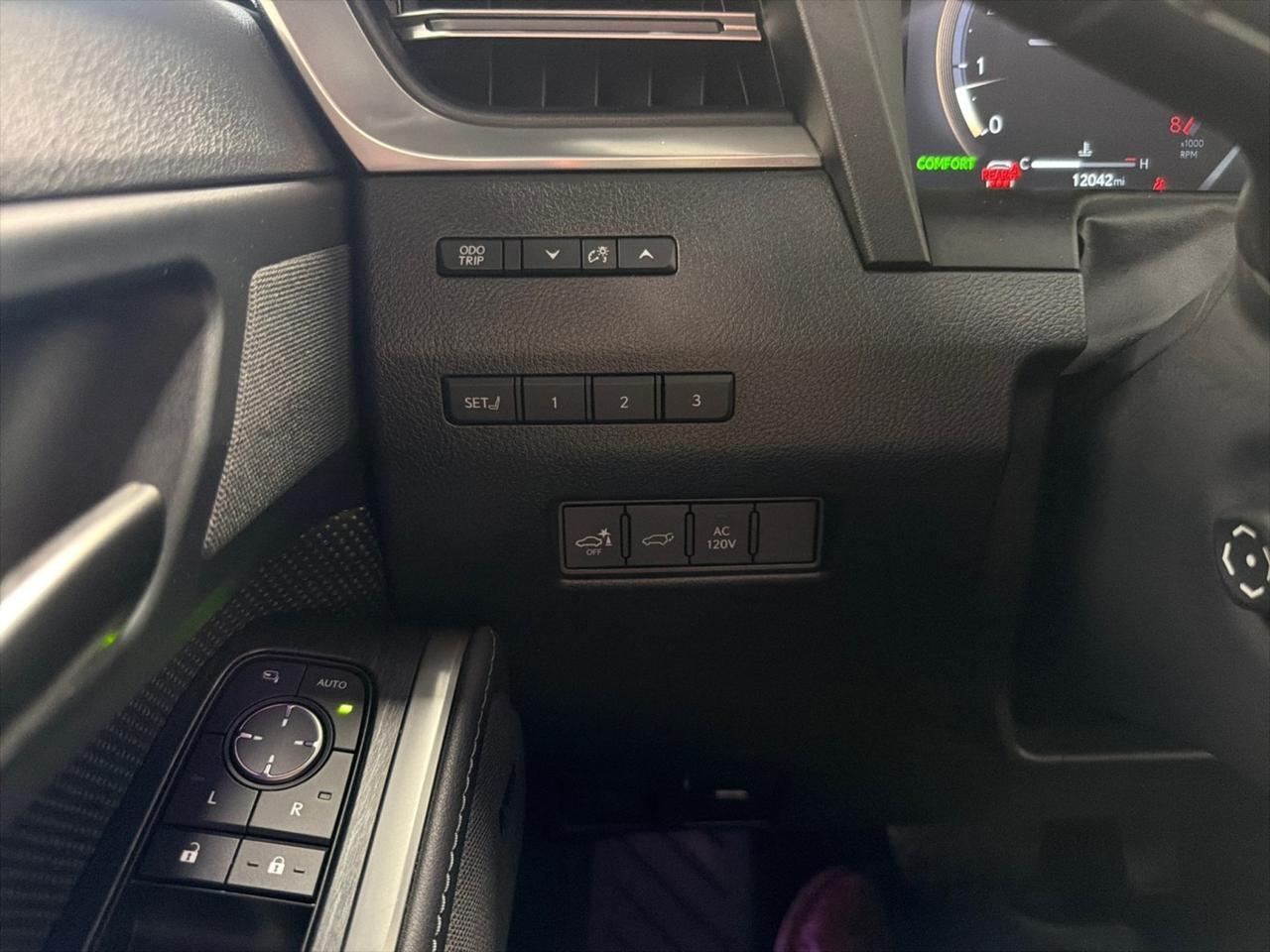 2024 Lexus GX550 Overtrail+, HUD, Cool Box, ML Sound, Traffic Jam Assist, Digital Key Houston TX 2024 Lexus GX550 Overtrail+, HUD, Cool Box, ML Sound, Traffic Jam Assist, Digital Key Houston TX