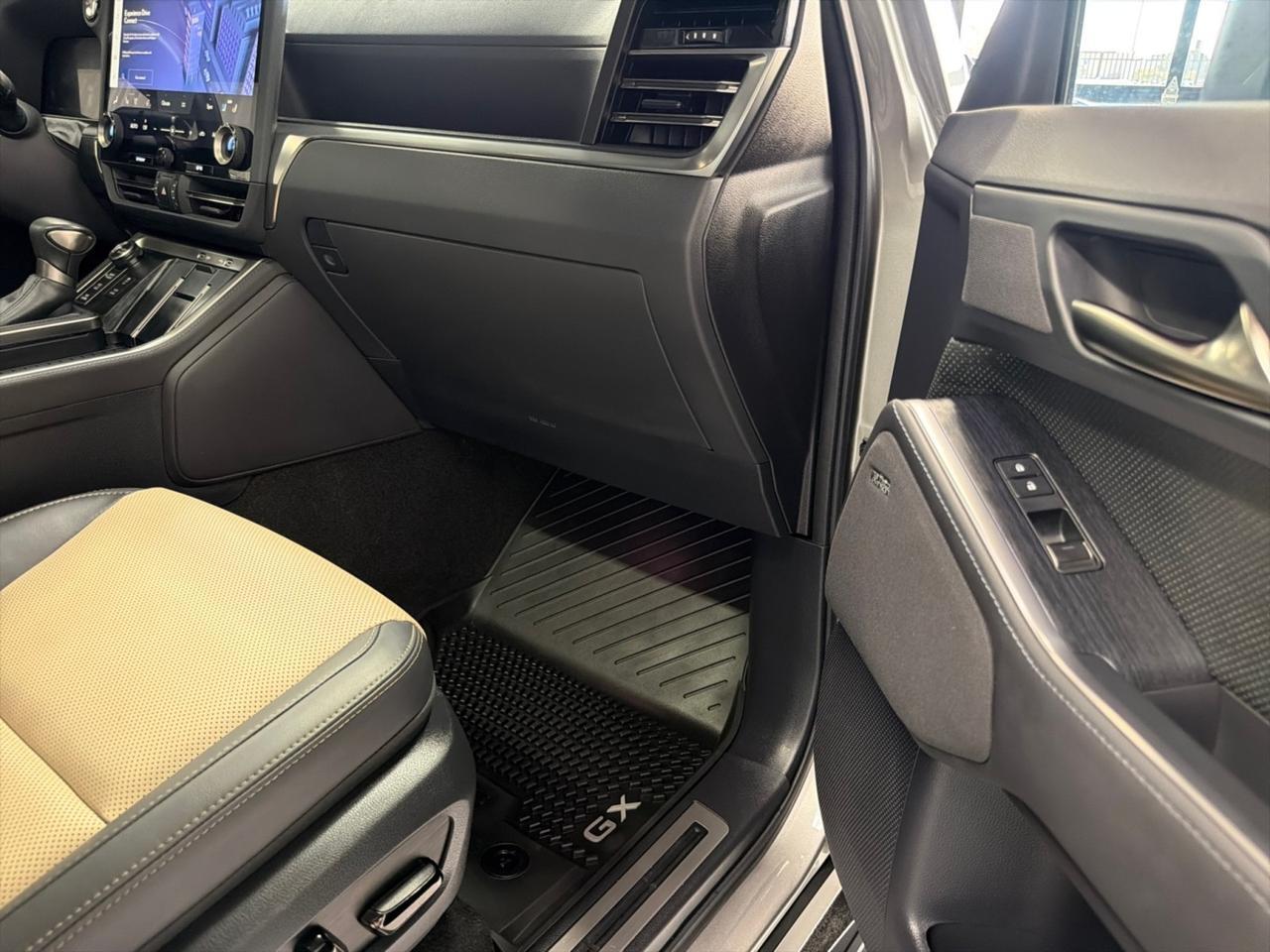 2024 Lexus GX550 Overtrail+, HUD, Cool Box, ML Sound, Traffic Jam Assist, Digital Key Houston TX 2024 Lexus GX550 Overtrail+, HUD, Cool Box, ML Sound, Traffic Jam Assist, Digital Key Houston TX