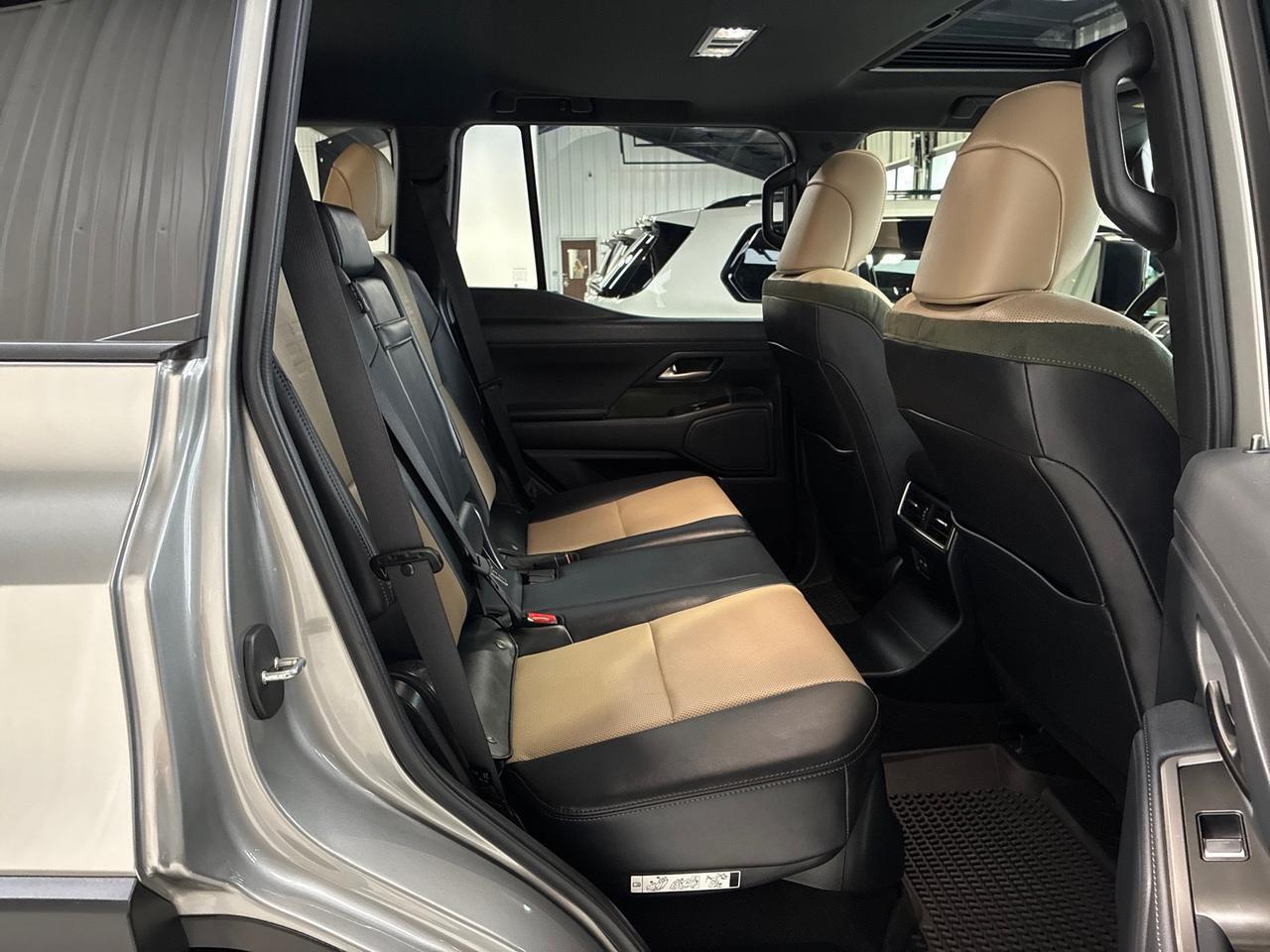 2024 Lexus GX550 Overtrail, Wescott Design Lift, Nitto Ridge Grappler Tires, HUD, Cool Box,, Traffic Jam Assist, Rock Rails Houston TX 2024 Lexus GX550 Overtrail, Wescott Design Lift, Nitto Ridge Grappler Tires, HUD, Cool Box,, Traffic Jam Assist, Rock Rails Houston TX