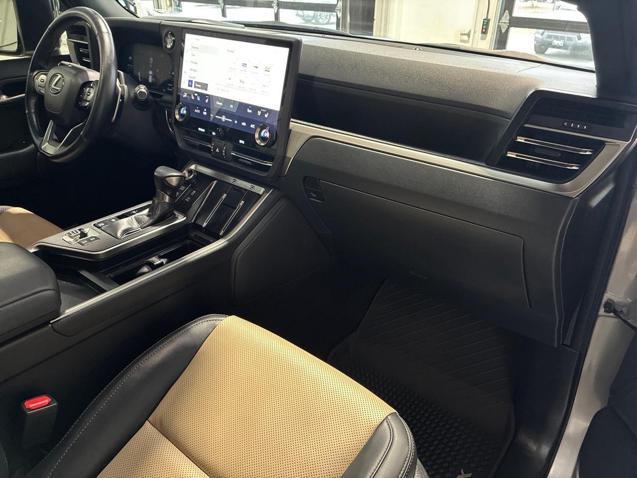 2024 Lexus GX550 Overtrail, Wescott Design Lift, Nitto Ridge Grappler Tires, HUD, Cool Box,, Traffic Jam Assist, Rock Rails Houston TX 2024 Lexus GX550 Overtrail, Wescott Design Lift, Nitto Ridge Grappler Tires, HUD, Cool Box,, Traffic Jam Assist, Rock Rails Houston TX