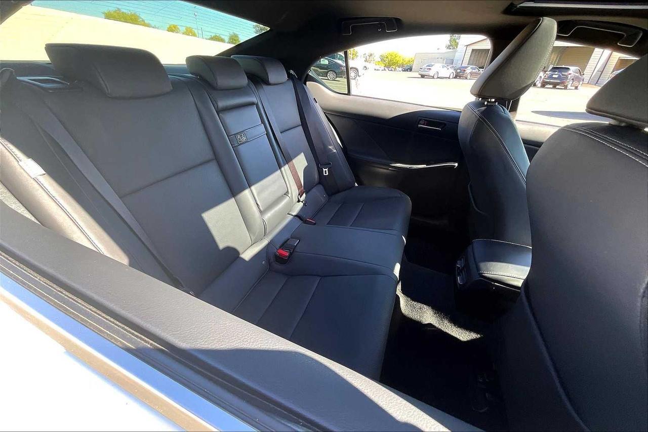 2024 Lexus IS F SPORT Design Roseville CA