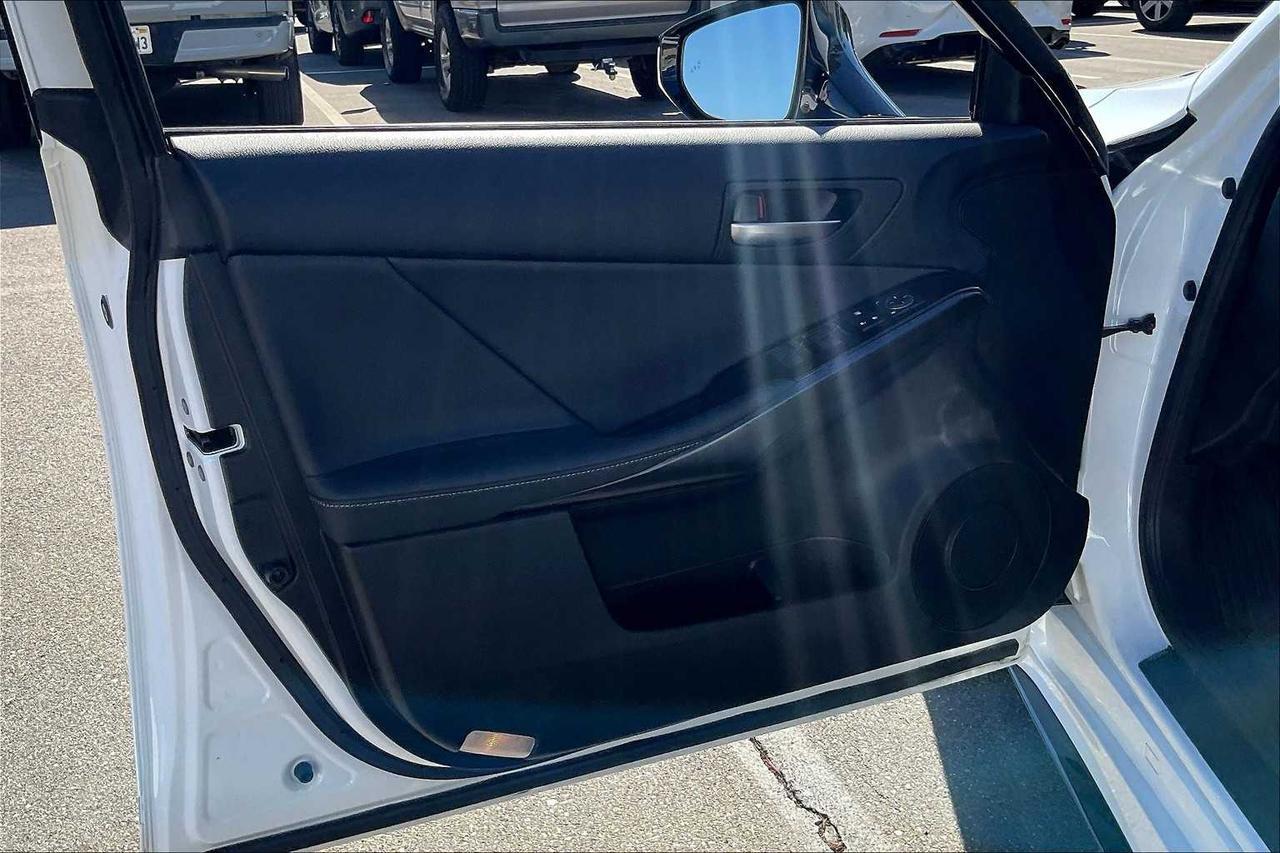 2024 Lexus IS F SPORT Design Roseville CA
