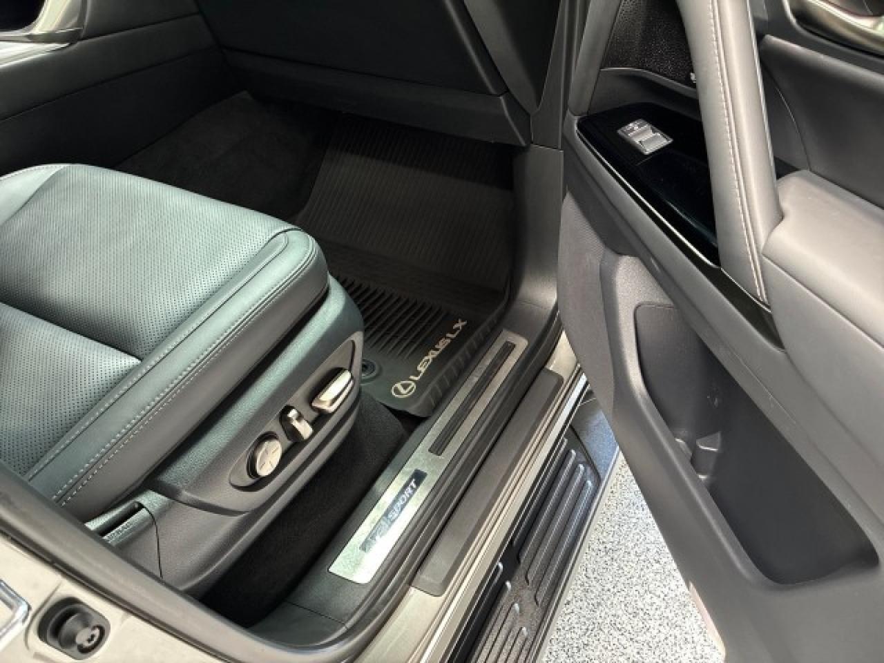 2024 Lexus LX600 F-SPORT, ML 25-Speaker Sound, Acitve Height Control, Vossen Whee Houston TX 2024 Lexus LX600 F-SPORT, ML 25-Speaker Sound, Acitve Height Control, Vossen Whee Houston TX