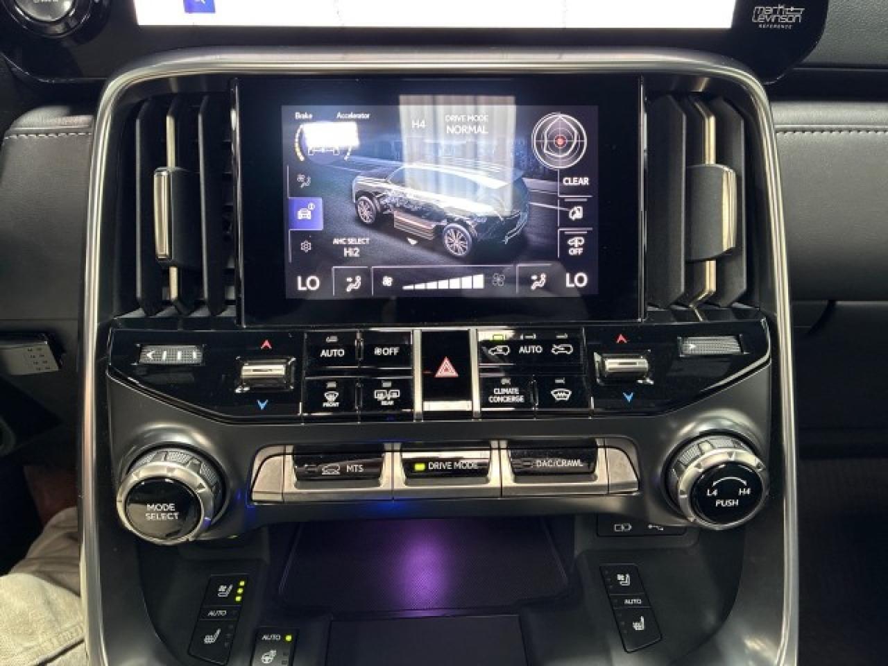 2024 Lexus LX600 F-SPORT, ML 25-Speaker Sound, Acitve Height Control, Vossen Whee Houston TX 2024 Lexus LX600 F-SPORT, ML 25-Speaker Sound, Acitve Height Control, Vossen Whee Houston TX