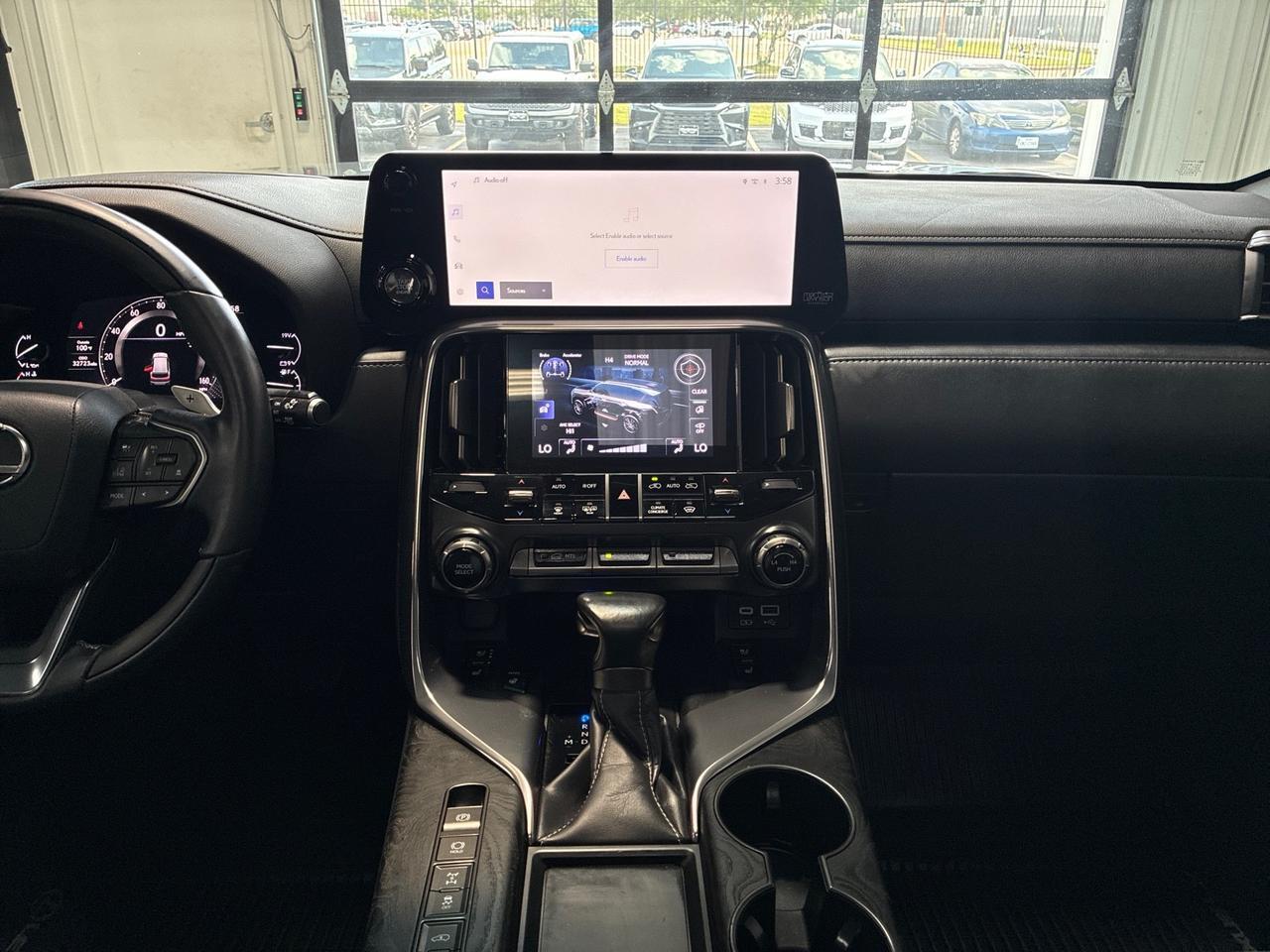 2024 Lexus LX600 Luxury, Active Height Control, Appearance Pkg, Rear Entertainment Houston TX 2024 Lexus LX600 Luxury, Active Height Control, Appearance Pkg, Rear Entertainment Houston TX