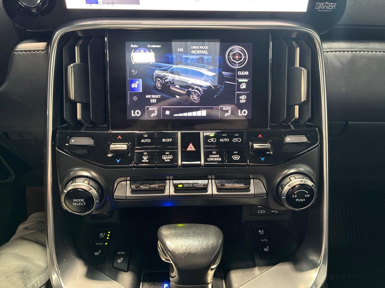 2024 Lexus LX600 Luxury, Active Height Control, Appearance Pkg, Rear Entertainment Houston TX 2024 Lexus LX600 Luxury, Active Height Control, Appearance Pkg, Rear Entertainment Houston TX