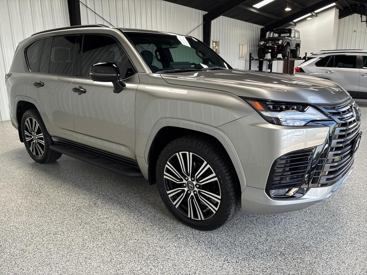2024 Lexus LX600 Luxury, Active Height Control, Appearance Pkg, Rear Entertainment Houston TX 2024 Lexus LX600 Luxury, Active Height Control, Appearance Pkg, Rear Entertainment Houston TX