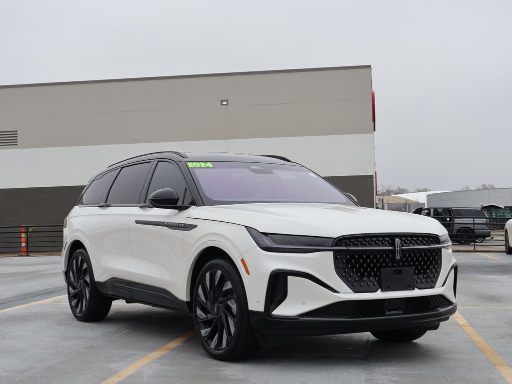 2024 Lincoln Nautilus Reserve