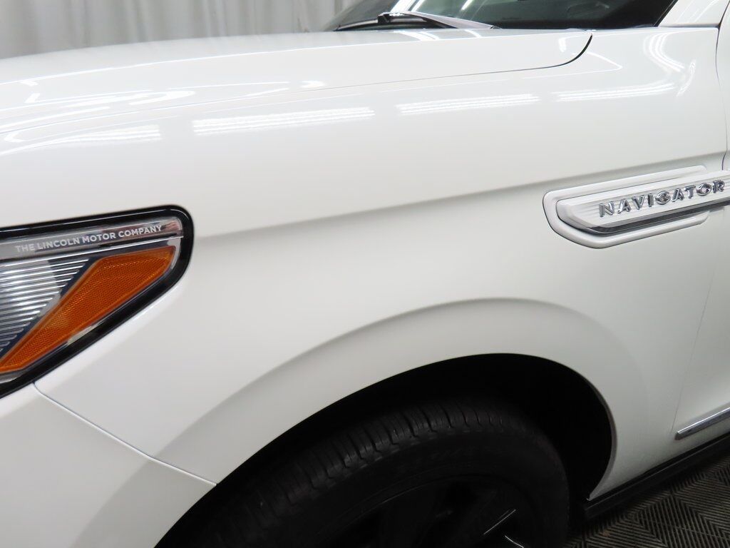 2024 Lincoln Navigator L Reserve 4WD Fond du Lac WI