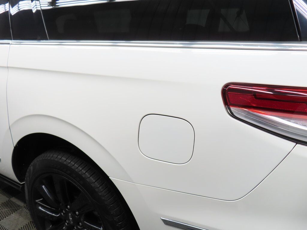 2024 Lincoln Navigator L Reserve 4WD Fond du Lac WI