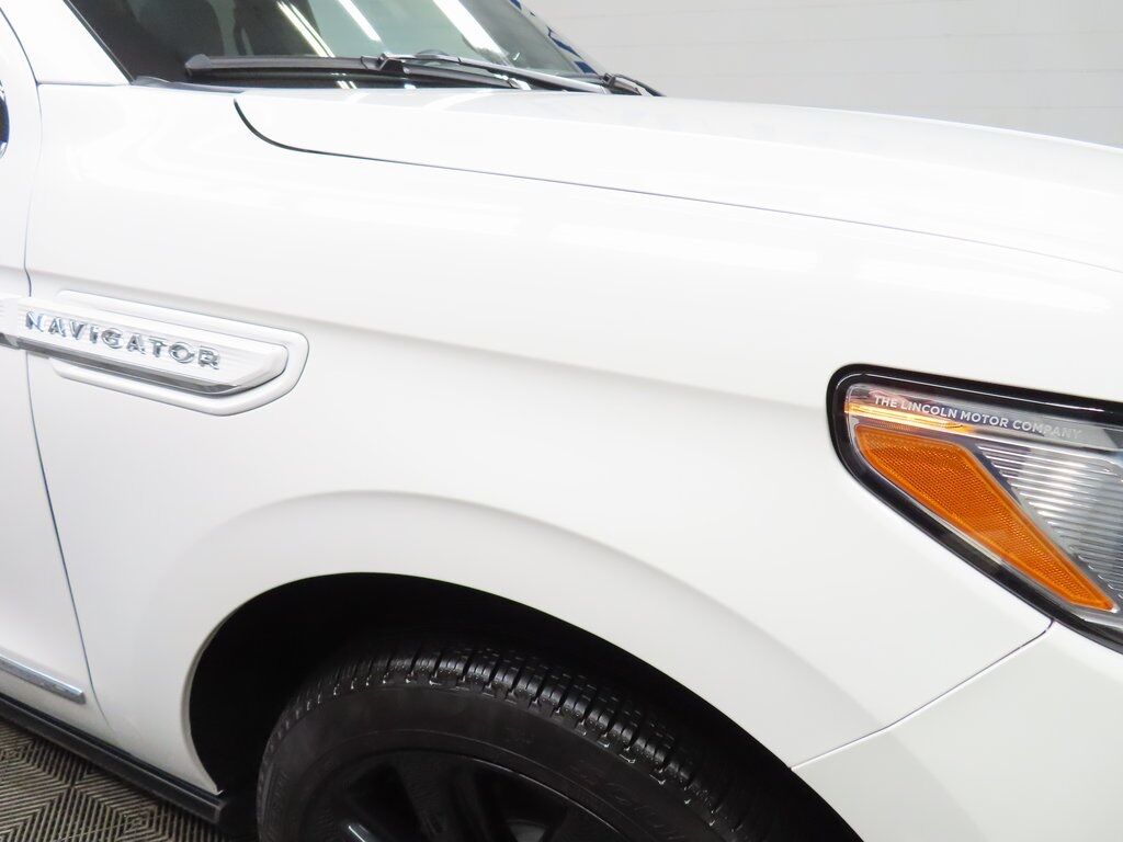 2024 Lincoln Navigator L Reserve 4WD Fond du Lac WI