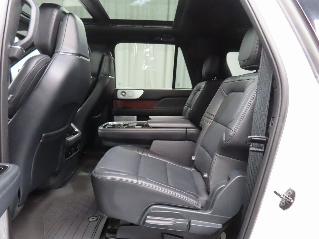 2024 Lincoln Navigator L Reserve 4WD Fond du Lac WI