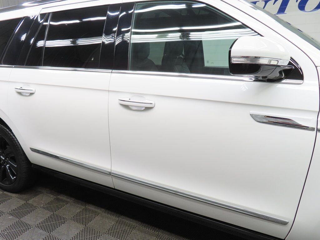 2024 Lincoln Navigator L Reserve 4WD Fond du Lac WI