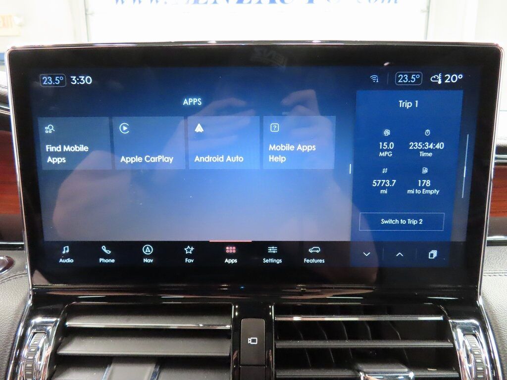 2024 Lincoln Navigator L Reserve 4WD Fond du Lac WI