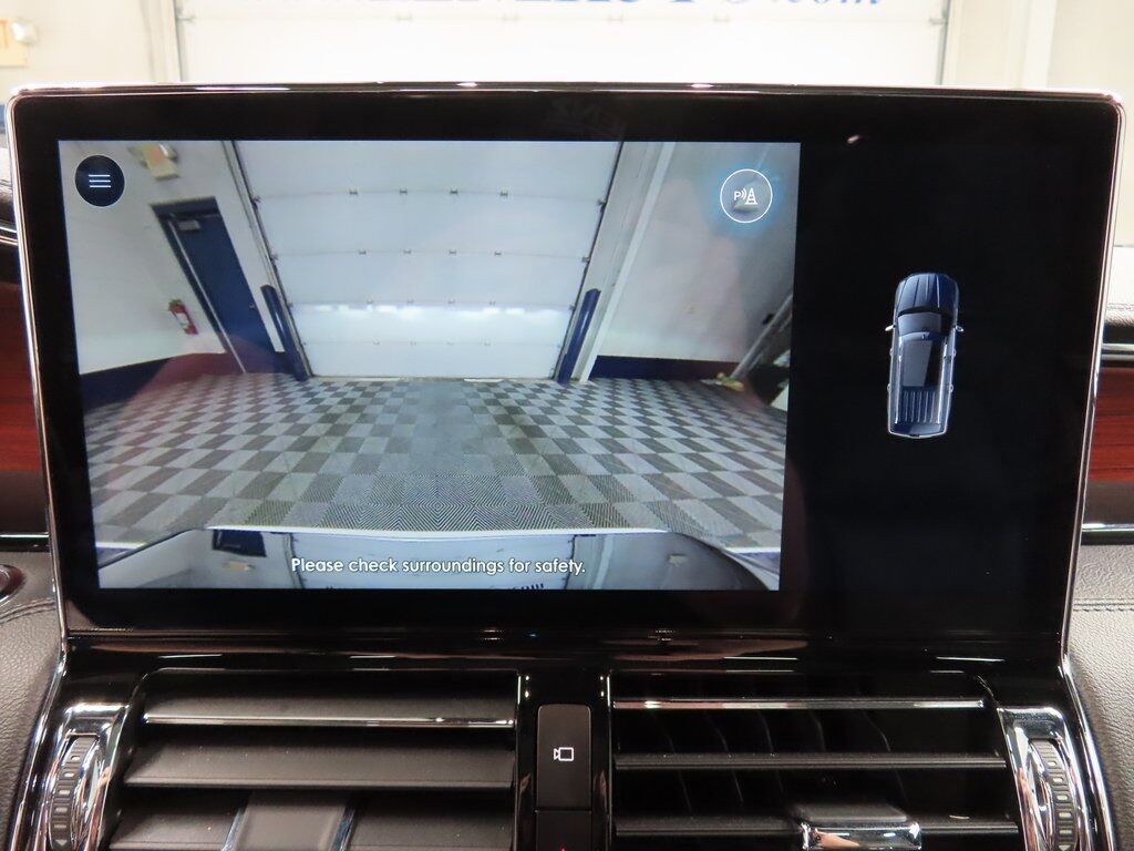 2024 Lincoln Navigator L Reserve 4WD Fond du Lac WI