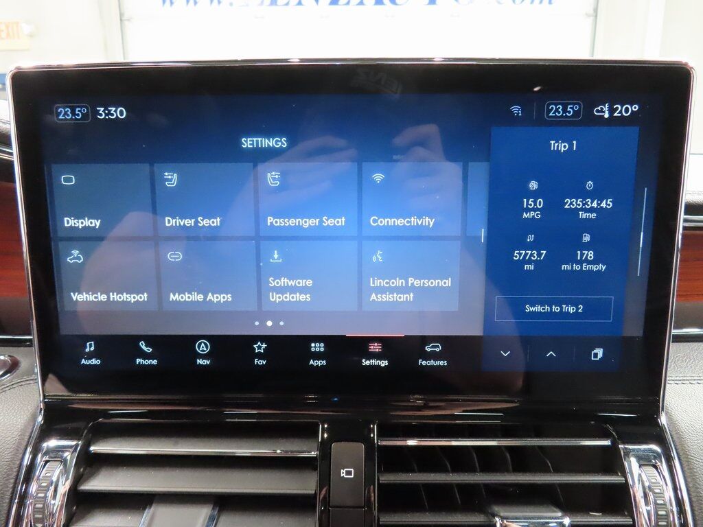 2024 Lincoln Navigator L Reserve 4WD Fond du Lac WI