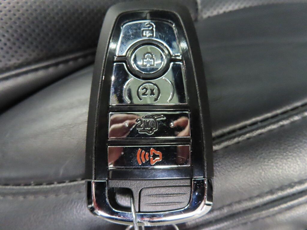 2024 Lincoln Navigator L Reserve 4WD Fond du Lac WI