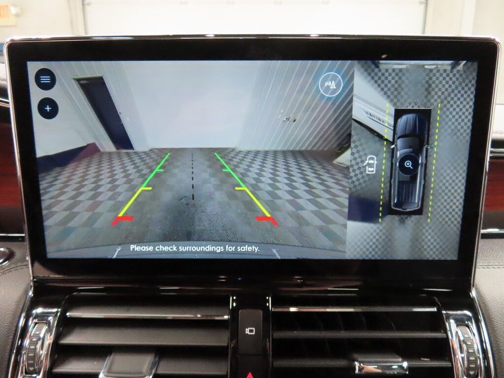 2024 Lincoln Navigator L Reserve 4WD Fond du Lac WI