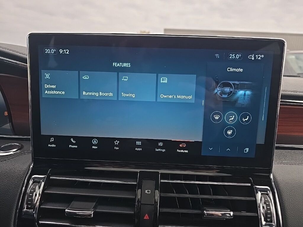 2024 Lincoln Navigator L Reserve 4WD Fond du Lac WI