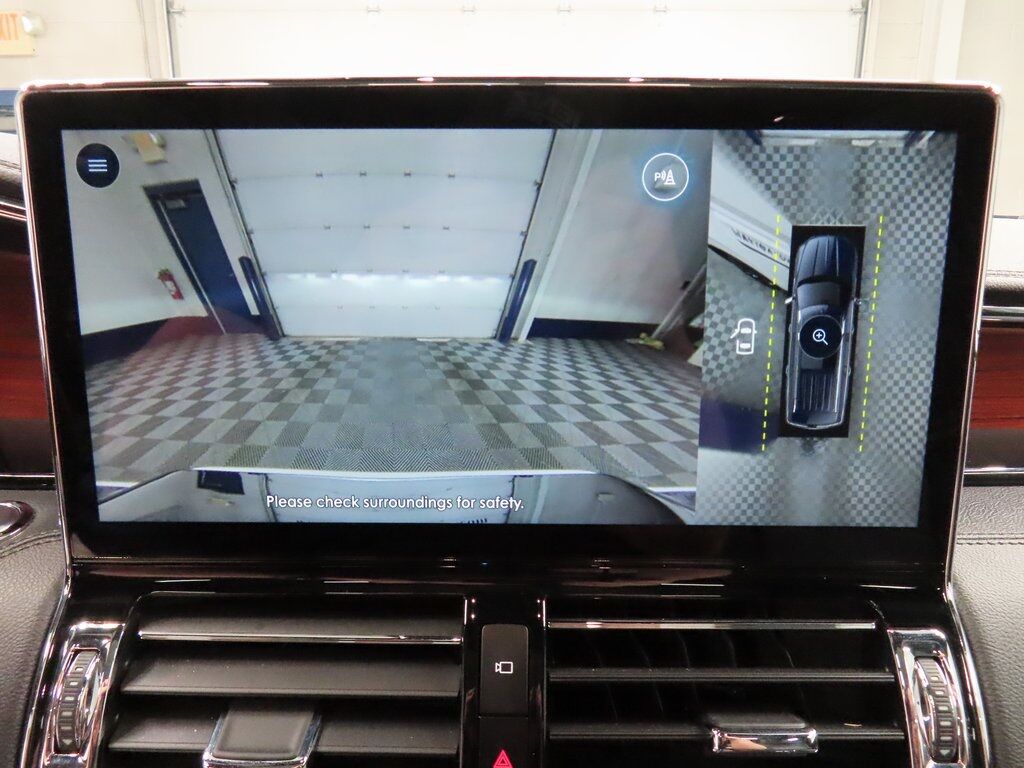 2024 Lincoln Navigator L Reserve 4WD Fond du Lac WI