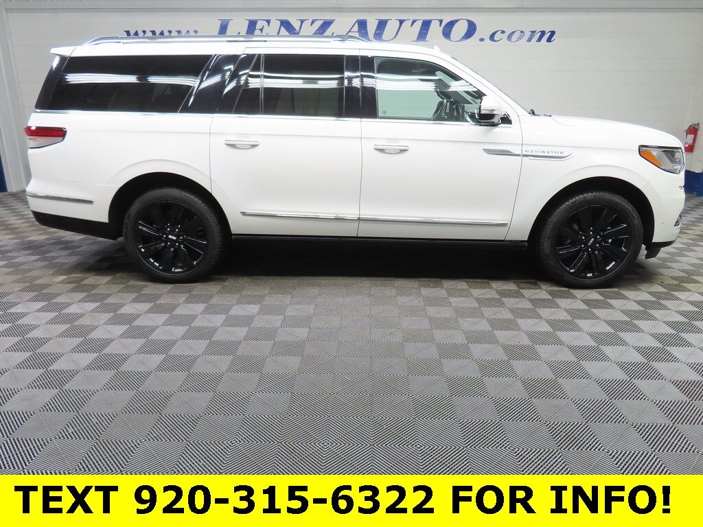 2024 Lincoln Navigator L Reserve 4WD Fond du Lac WI