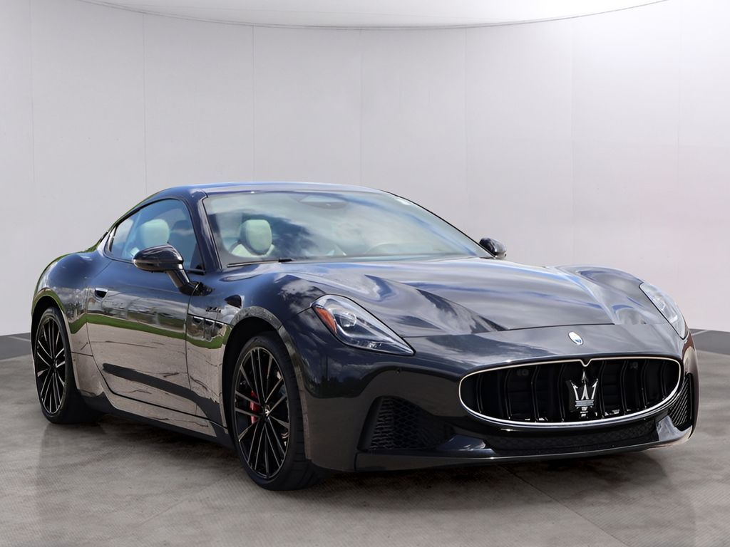 2024 Maserati GranTurismo Modena