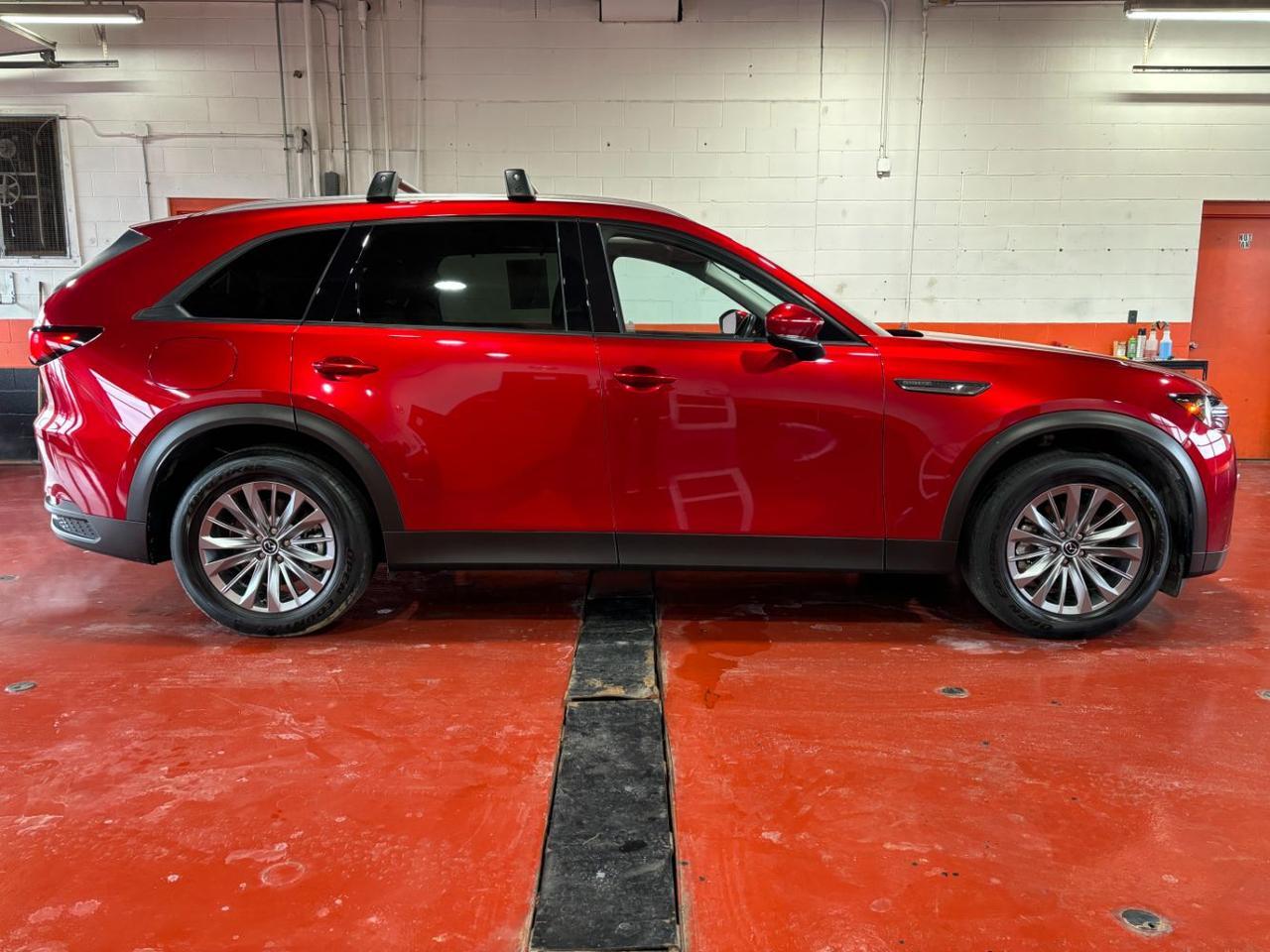 2024 Mazda CX-90 Preferred Package's photo