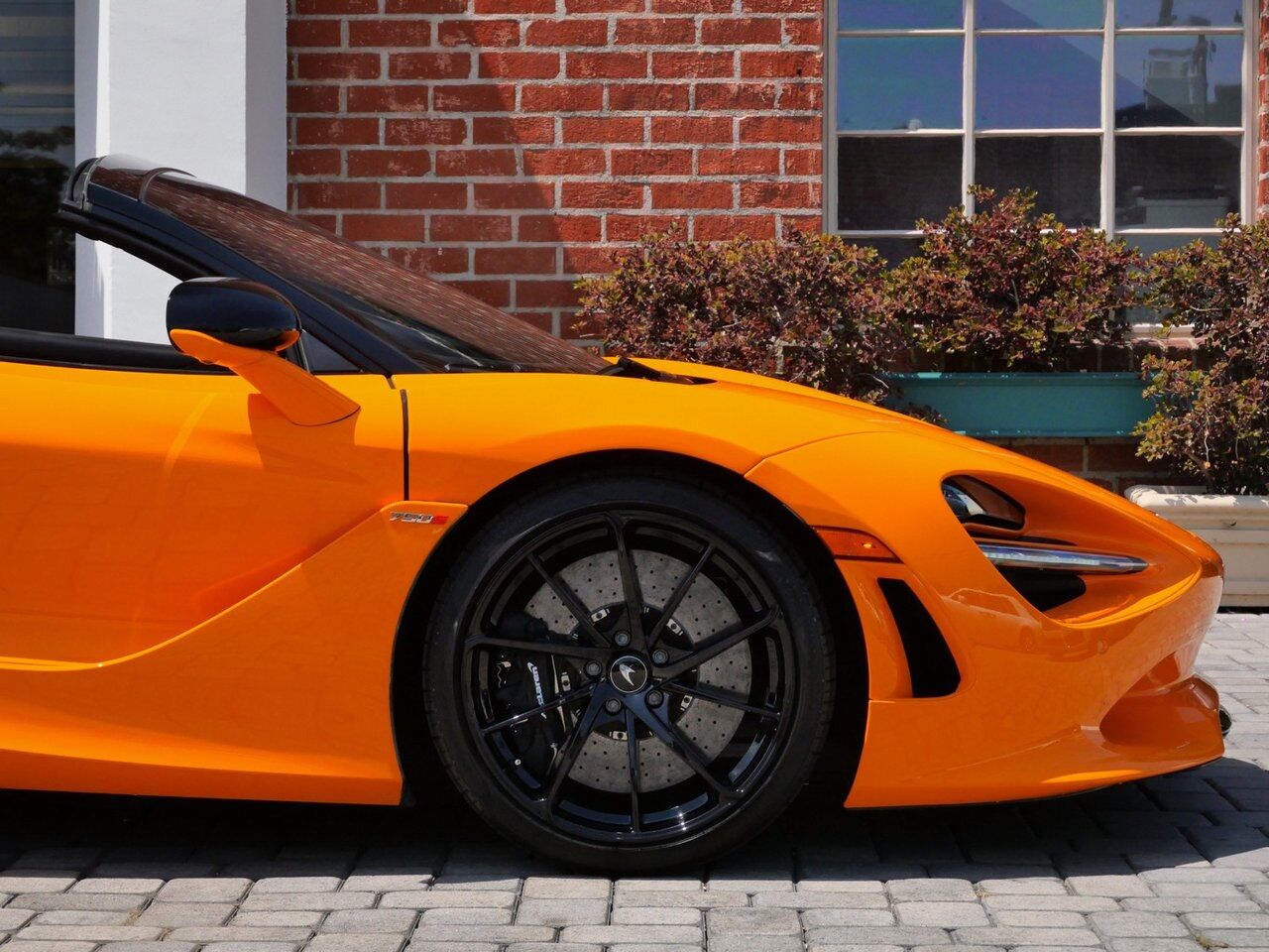 2024 McLaren 750S Spider Spider Lawrence KS
