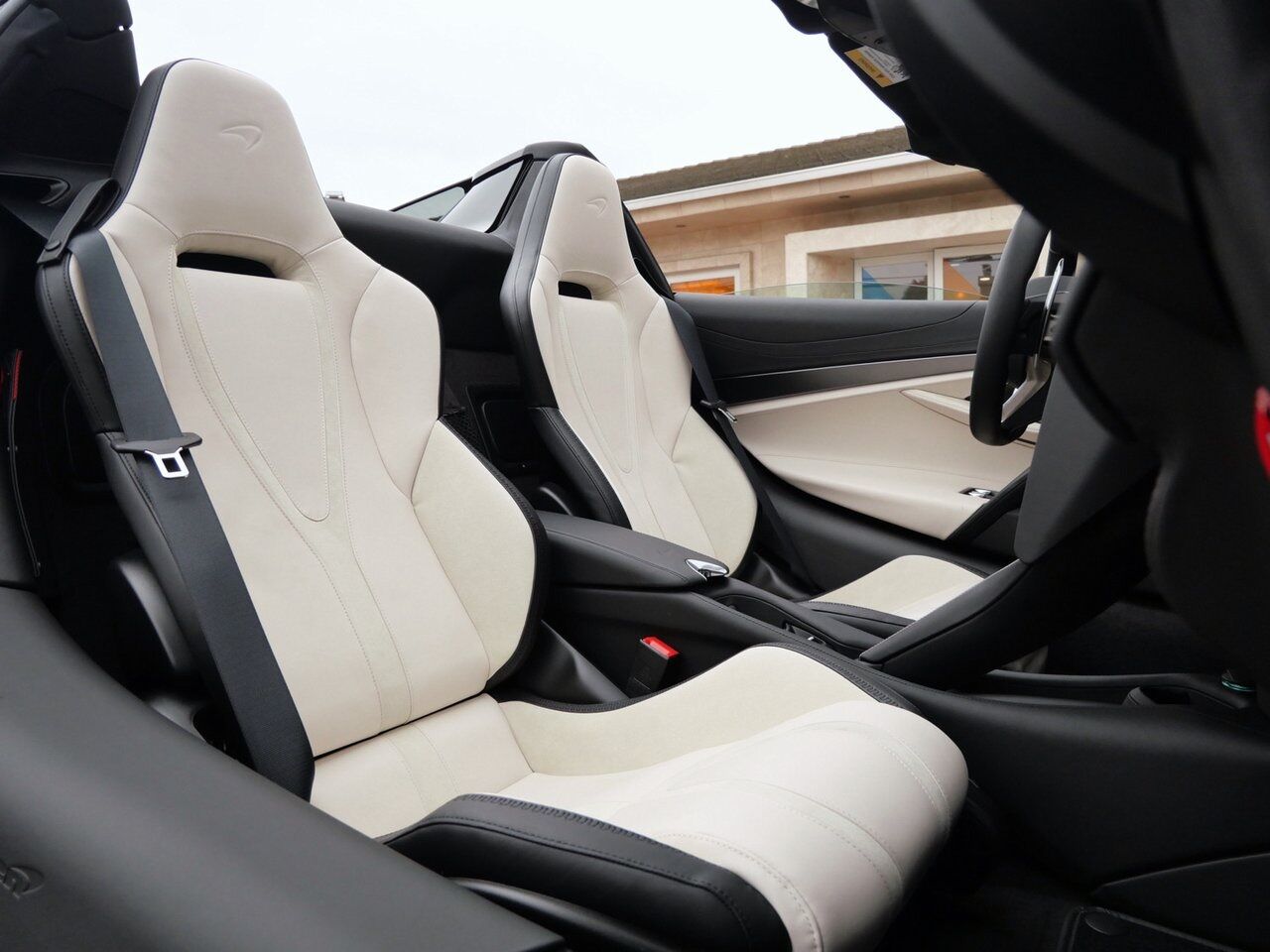 2024 McLaren 750S Spider Spider Lawrence KS