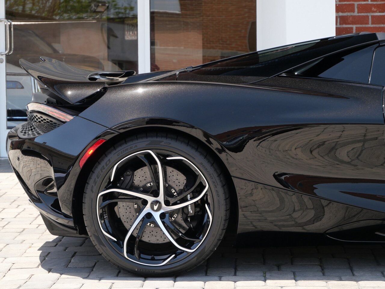 2024 McLaren 750S Spider Spider Lawrence KS