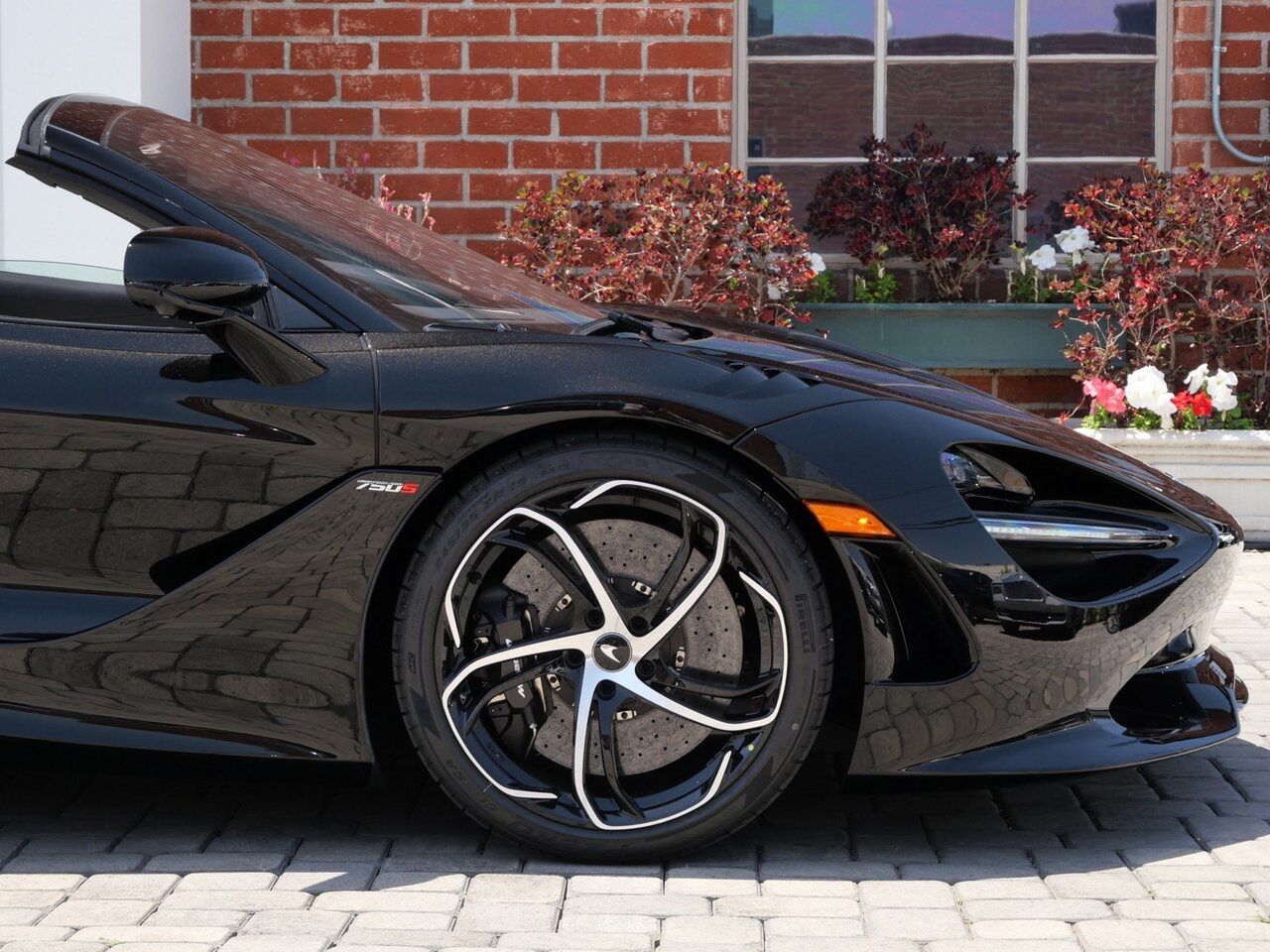 2024 McLaren 750S Spider Spider Lawrence KS