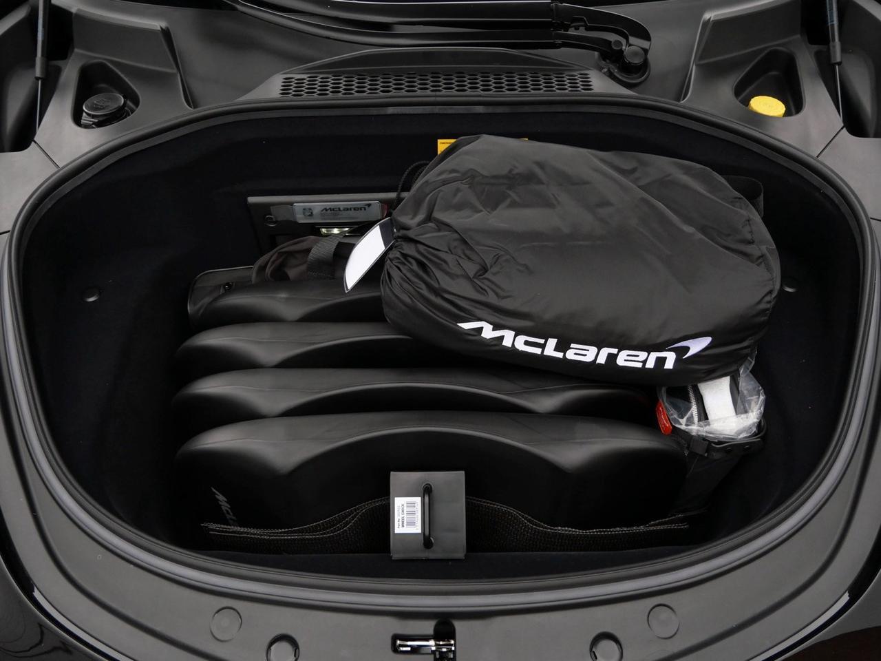 2024 McLaren Artura Performance Performance Lawrence KS