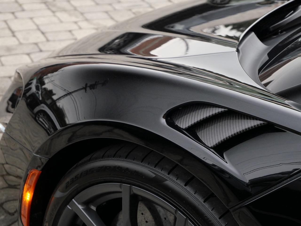 2024 McLaren Artura Performance Performance Lawrence KS