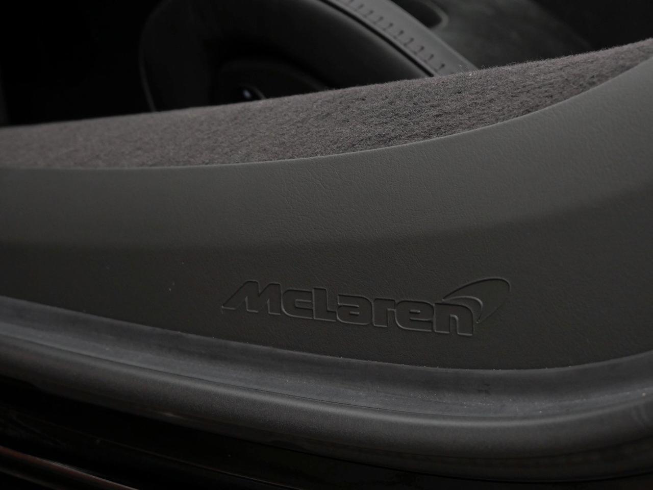 2024 McLaren Artura Performance Performance Lawrence KS