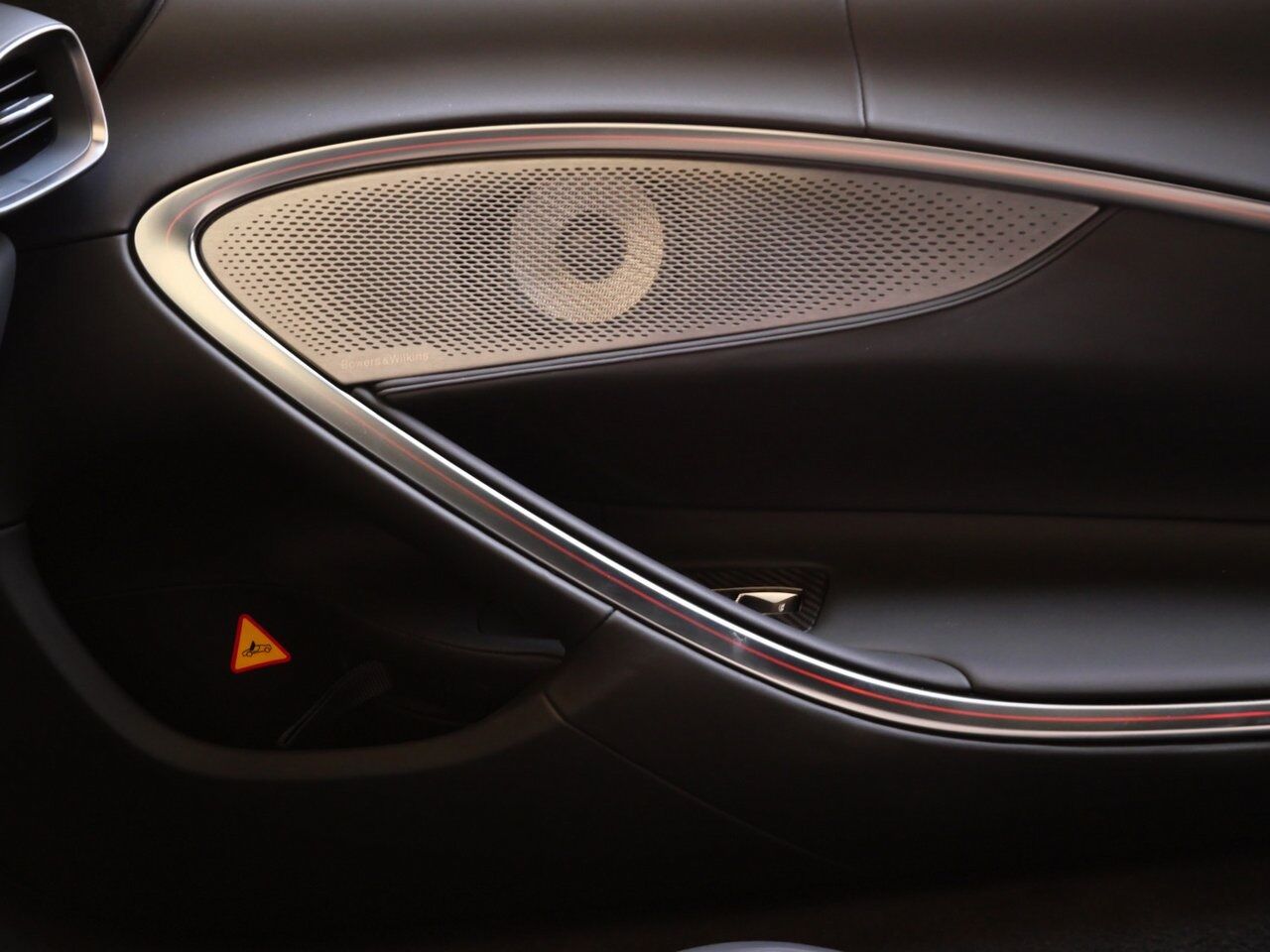 2024 McLaren Artura TechLux TechLux Lawrence KS