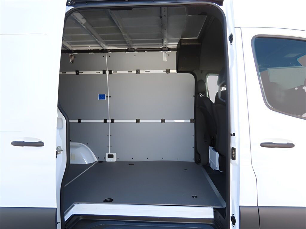 2024 Mercedes-Benz Sprinter 2500 Cargo 144 WB San Clemente CA
