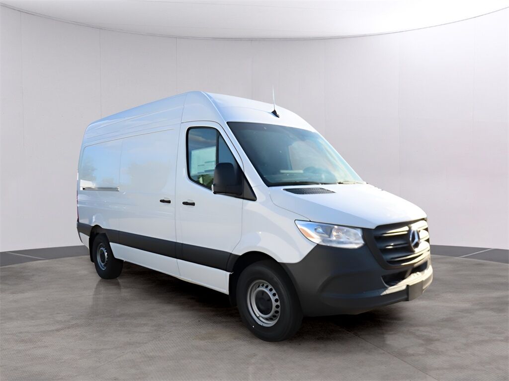 2024 Mercedes-Benz Sprinter 2500 Cargo 144 WB San Clemente CA