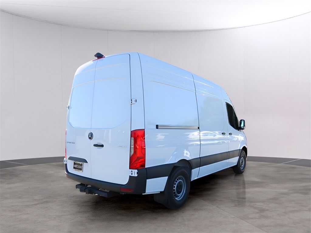2024 Mercedes-Benz Sprinter 2500 Cargo 144 WB San Clemente CA