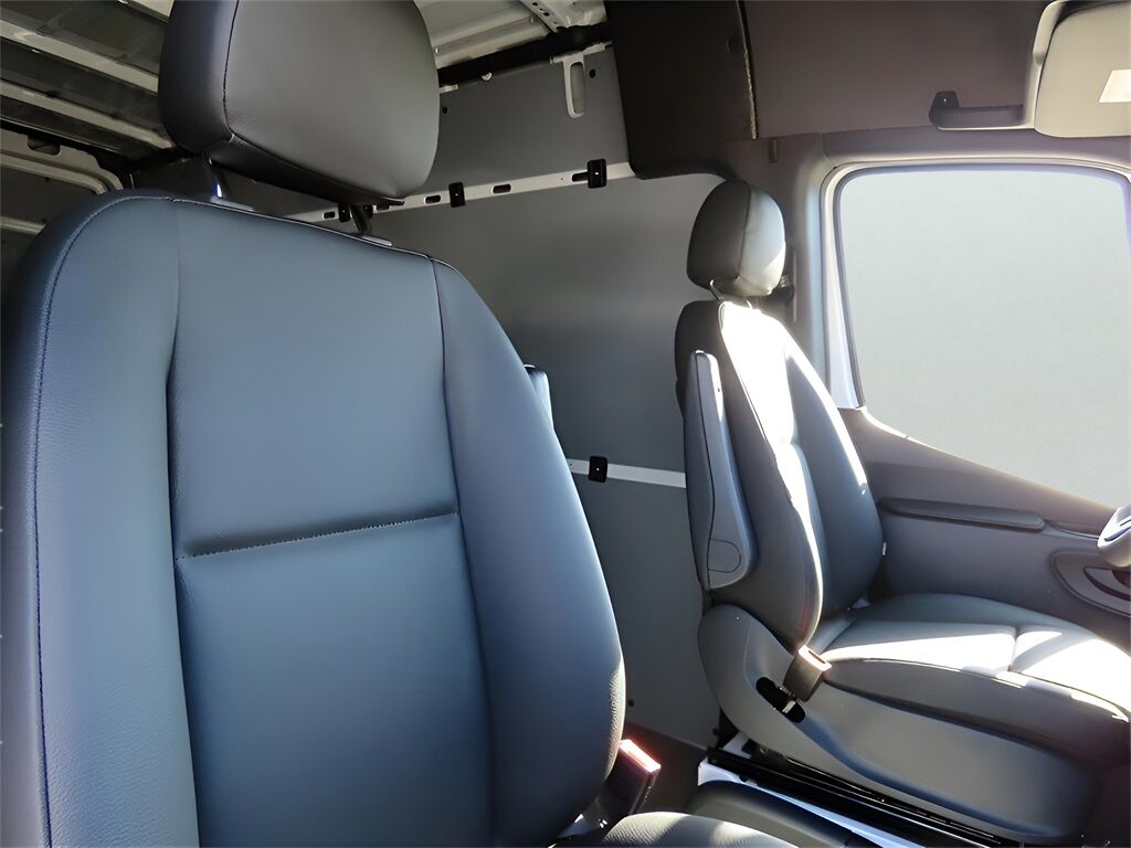 2024 Mercedes-Benz Sprinter 2500 Cargo 144 WB San Clemente CA
