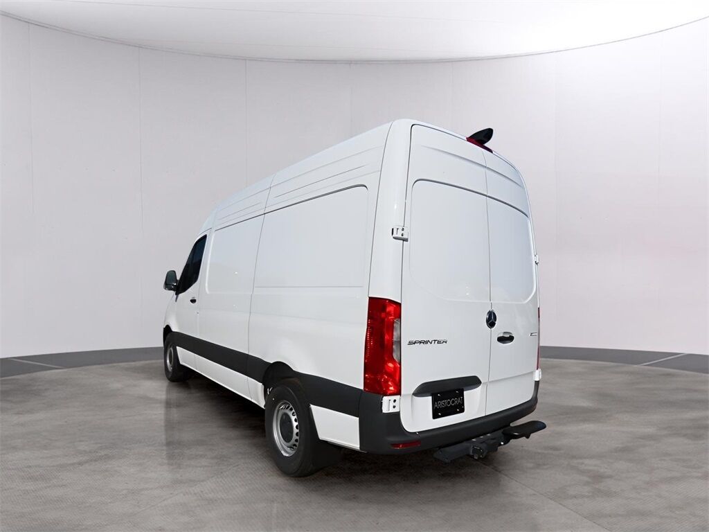 2024 Mercedes-Benz Sprinter 2500 Cargo 144 WB San Clemente CA
