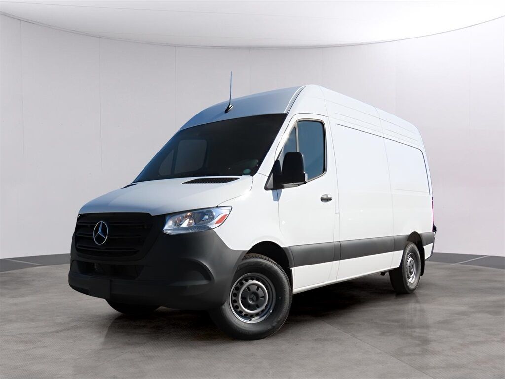 2024 Mercedes-Benz Sprinter 2500 Cargo 144 WB San Clemente CA