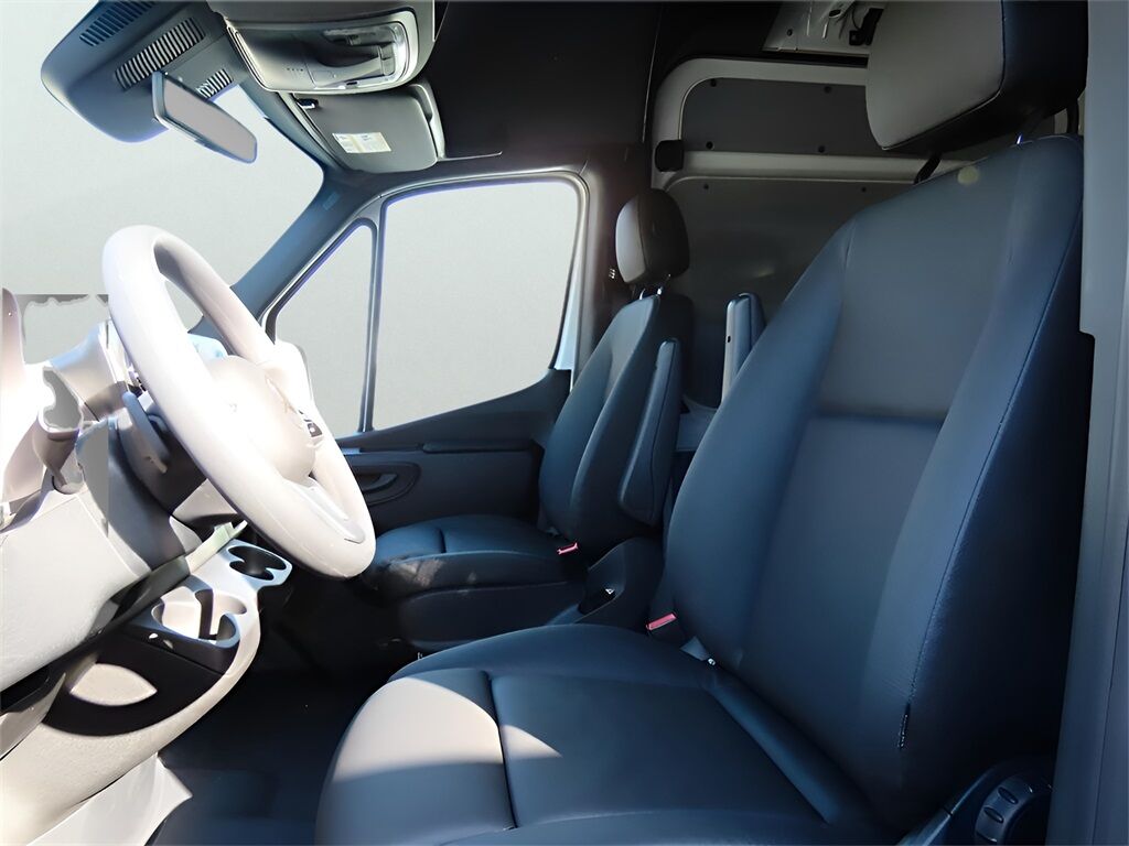 2024 Mercedes-Benz Sprinter 2500 Cargo 144 WB San Clemente CA