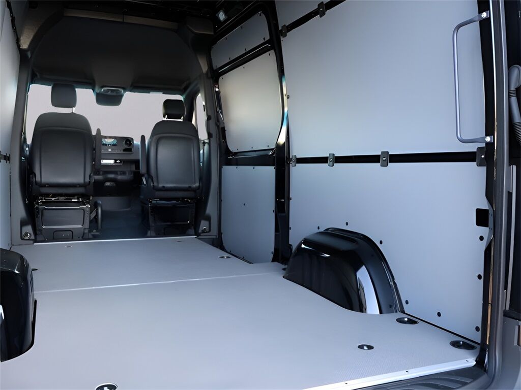 2024 Mercedes-Benz Sprinter 2500 Cargo 144 WB San Clemente CA