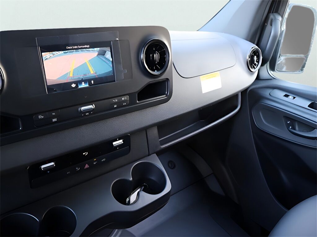 2024 Mercedes-Benz Sprinter 2500 Cargo 144 WB San Clemente CA