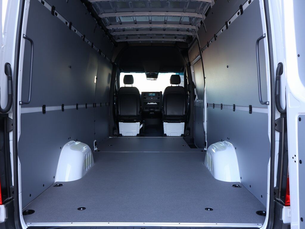 2024 Mercedes-Benz Sprinter 2500 Cargo 170 WB San Clemente CA