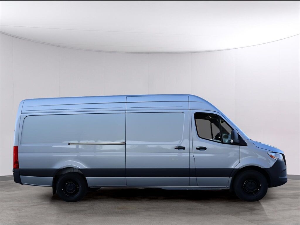2024 Mercedes-Benz Sprinter 2500 Cargo 170 WB San Clemente CA