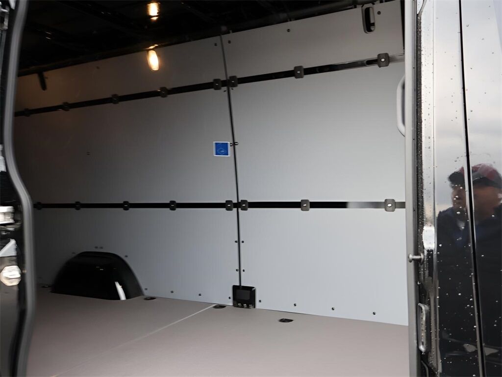 2024 Mercedes-Benz Sprinter 2500 Cargo 170 WB San Clemente CA