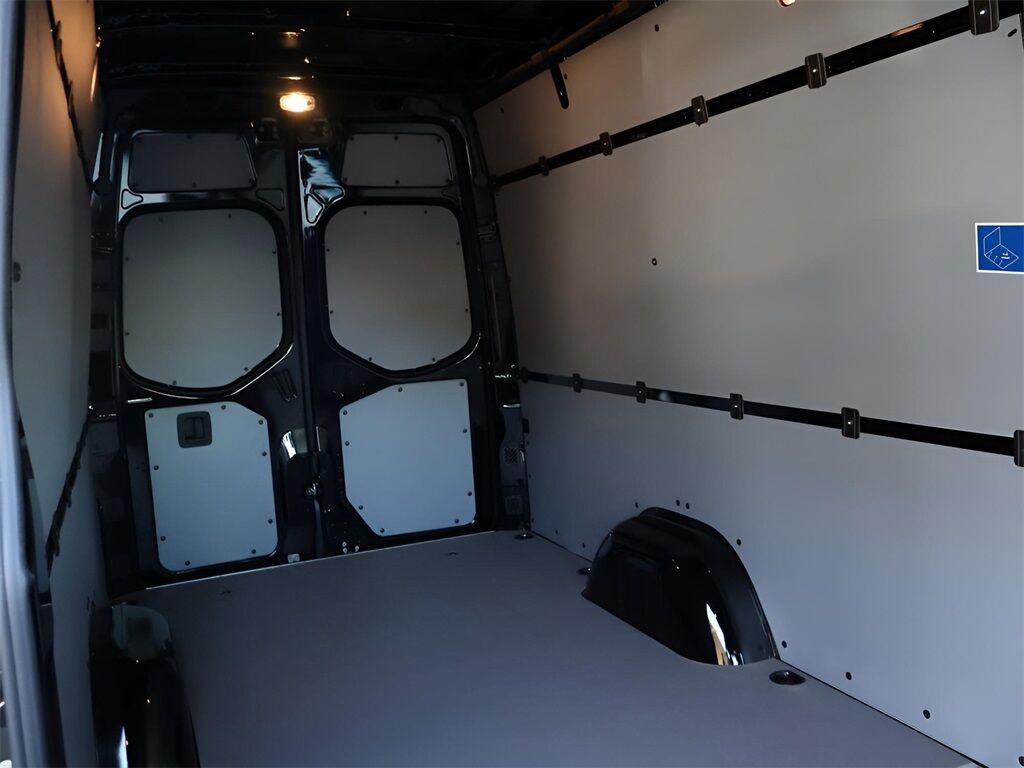 2024 Mercedes-Benz Sprinter 2500 Cargo 170 WB San Clemente CA