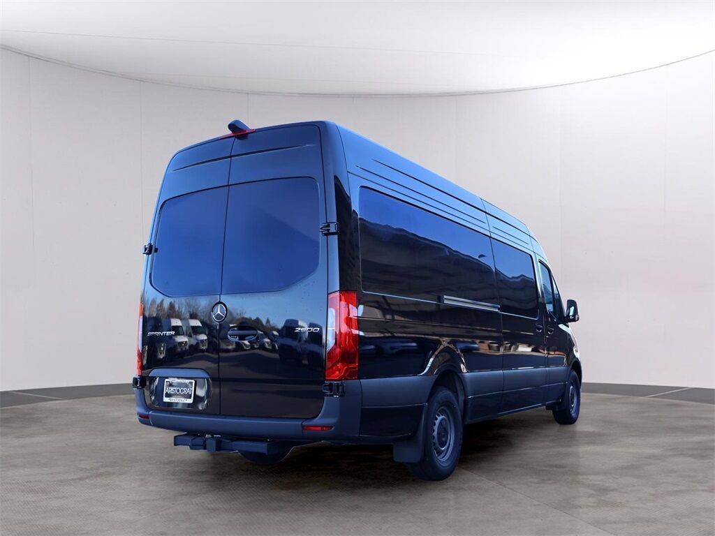 2024 Mercedes-Benz Sprinter 2500 Cargo 170 WB San Clemente CA