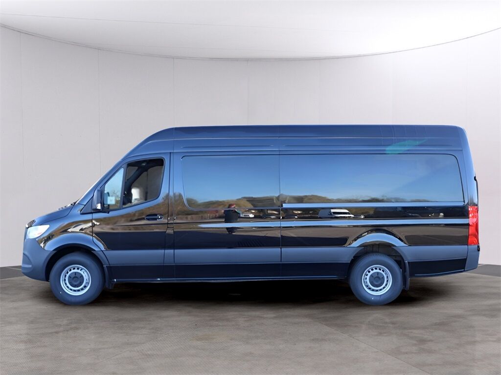 2024 Mercedes-Benz Sprinter 2500 Cargo 170 WB San Clemente CA